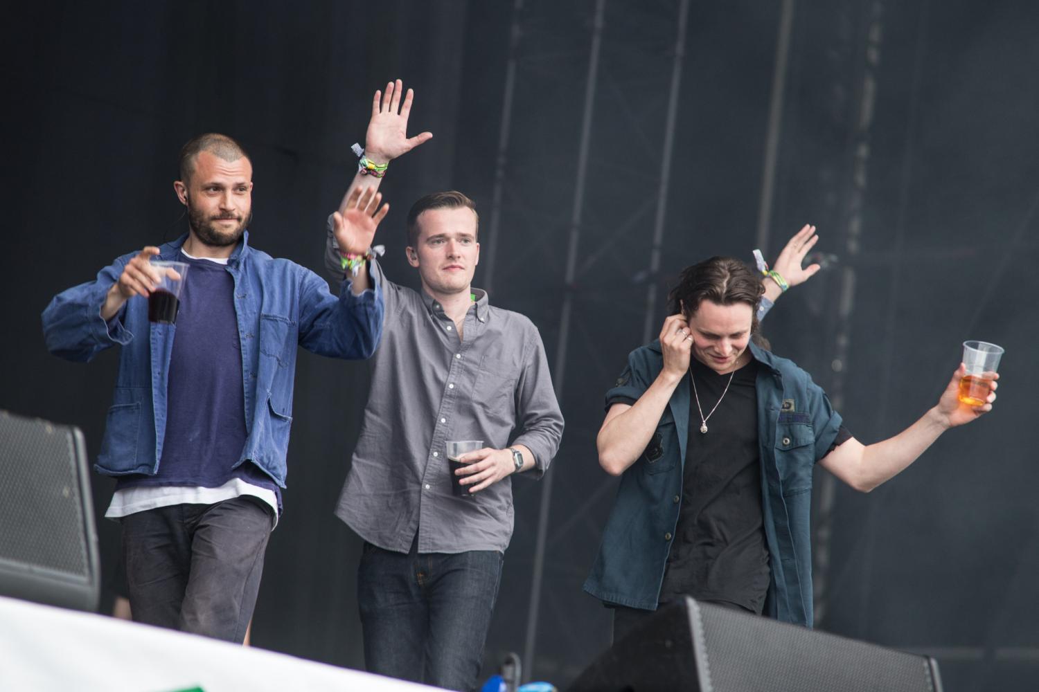 Glastonbury-The-Maccabees-glastonbury-barba